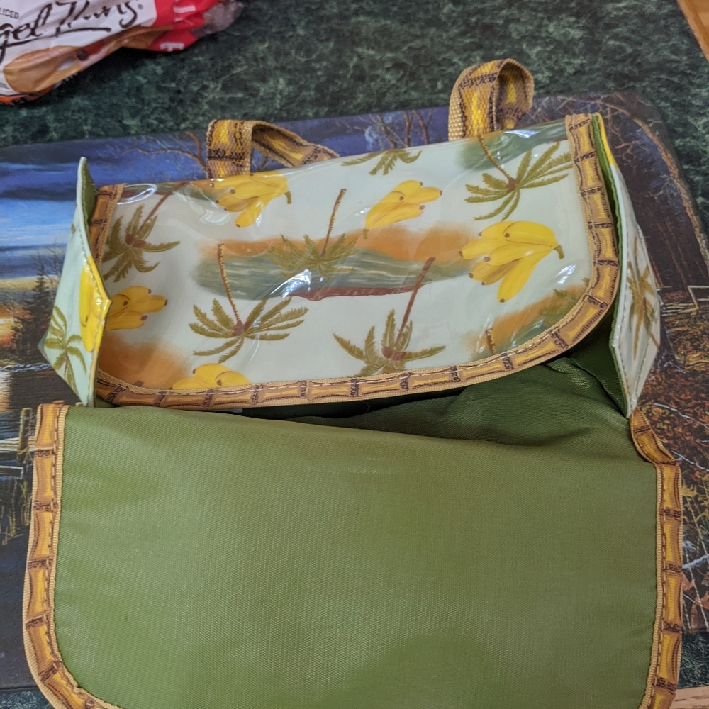 Toiletry bag - Picture 5 of 5